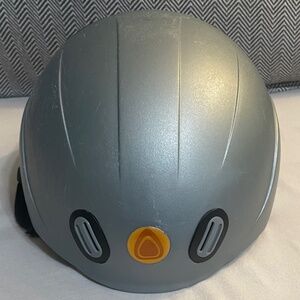 Snowboard Helmet & Carrying Case - Medium